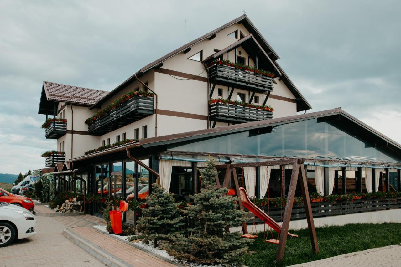 Popasul Transilvania Piatra Fântânele Exterior foto